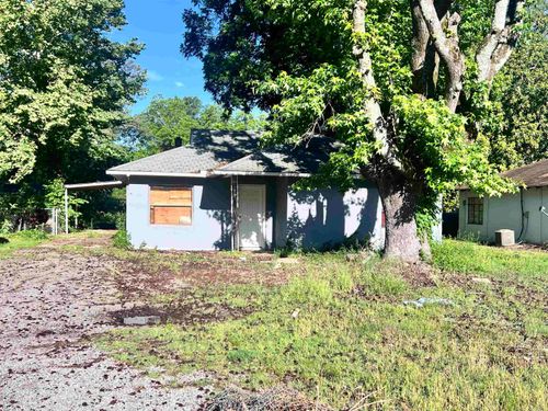 2102 Spruce, Pine Bluff, AR, 71603 | Card Image