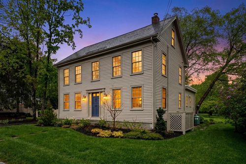 165 Main St, West Newbury, MA, 01985-1801 | Card Image