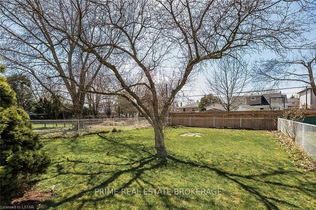 333 Vancouver St, House other with 2 bedrooms, 0 bathrooms and 3 parking in London ON | Image 6