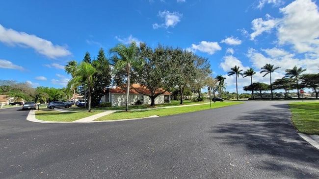 1599 Oak Berry Cir, House other with 3 bedrooms, 2 bathrooms and null parking in Wellington FL | Image 50