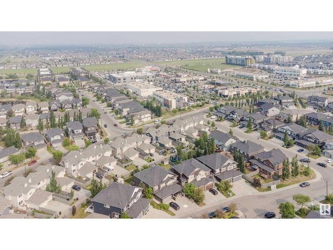 1109 176 St Sw, Home with 3 bedrooms, 3 bathrooms and 4 parking in Edmonton AB | Image 70