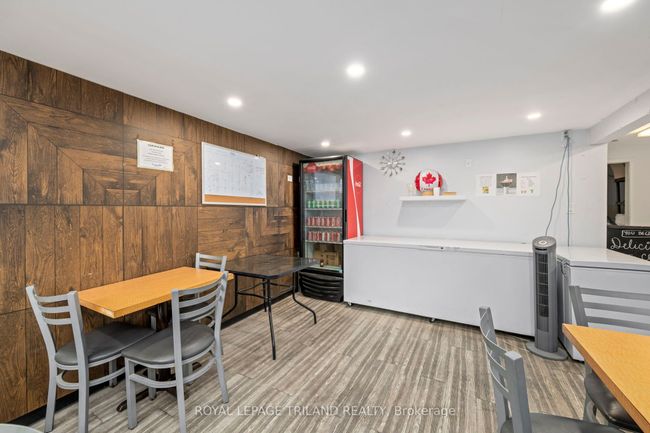 174 William St, Home with 0 bedrooms, 4 bathrooms and null parking in Port Stanley ON | Image 8