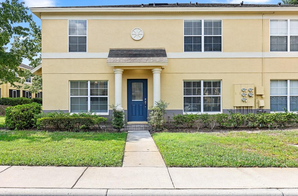 Castle Stone Ct, Valrico, FL 33594