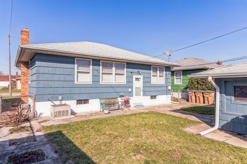 5621 Reading Ave, East Chicago, IN, 46312-3930 | Card Image