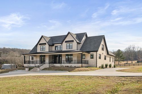 3755 Holmes Gap Rd, Watertown, TN, 37184-3201 | Card Image