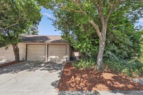 1213 Arthur St, Davis, CA, 95616-3120 | Card Image