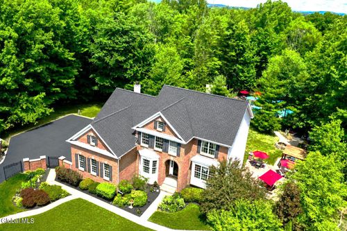 14 Foxhound Circle, Mechanicville, NY, 12118 | Card Image