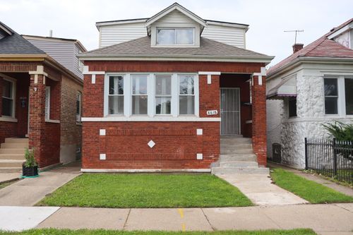 8618 S Aberdeen St, Chicago, IL, 60620-3307 | Card Image