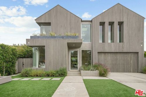 1310 Preston Way, Venice, CA, 90291-2946 | Card Image