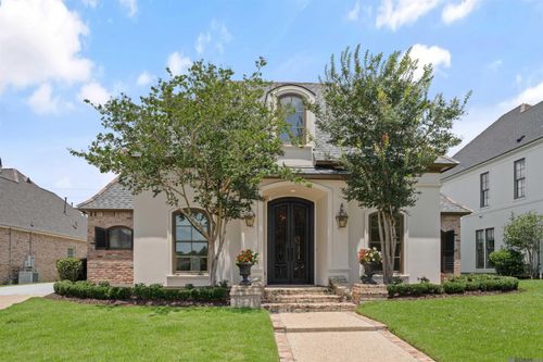 6735 Rue Bocage, Baton Rouge, LA, 70809-1048 | Card Image