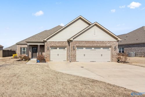 105 Shangrila Way, Meridianville, AL, 35759-1100 | Card Image