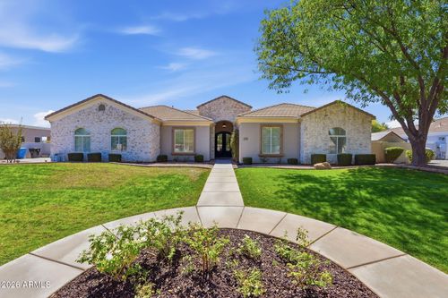 215 S Parkcrest St, Gilbert, AZ, 85296-2165 | Card Image