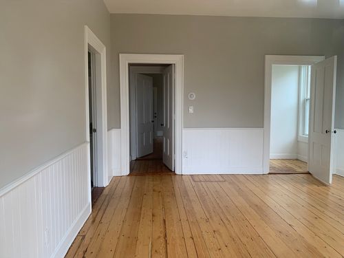 117 South St, Somerset, MA, 02726-5640 | Card Image