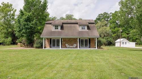 10101 La Hwy 22, St Amant, LA, 70774 | Card Image