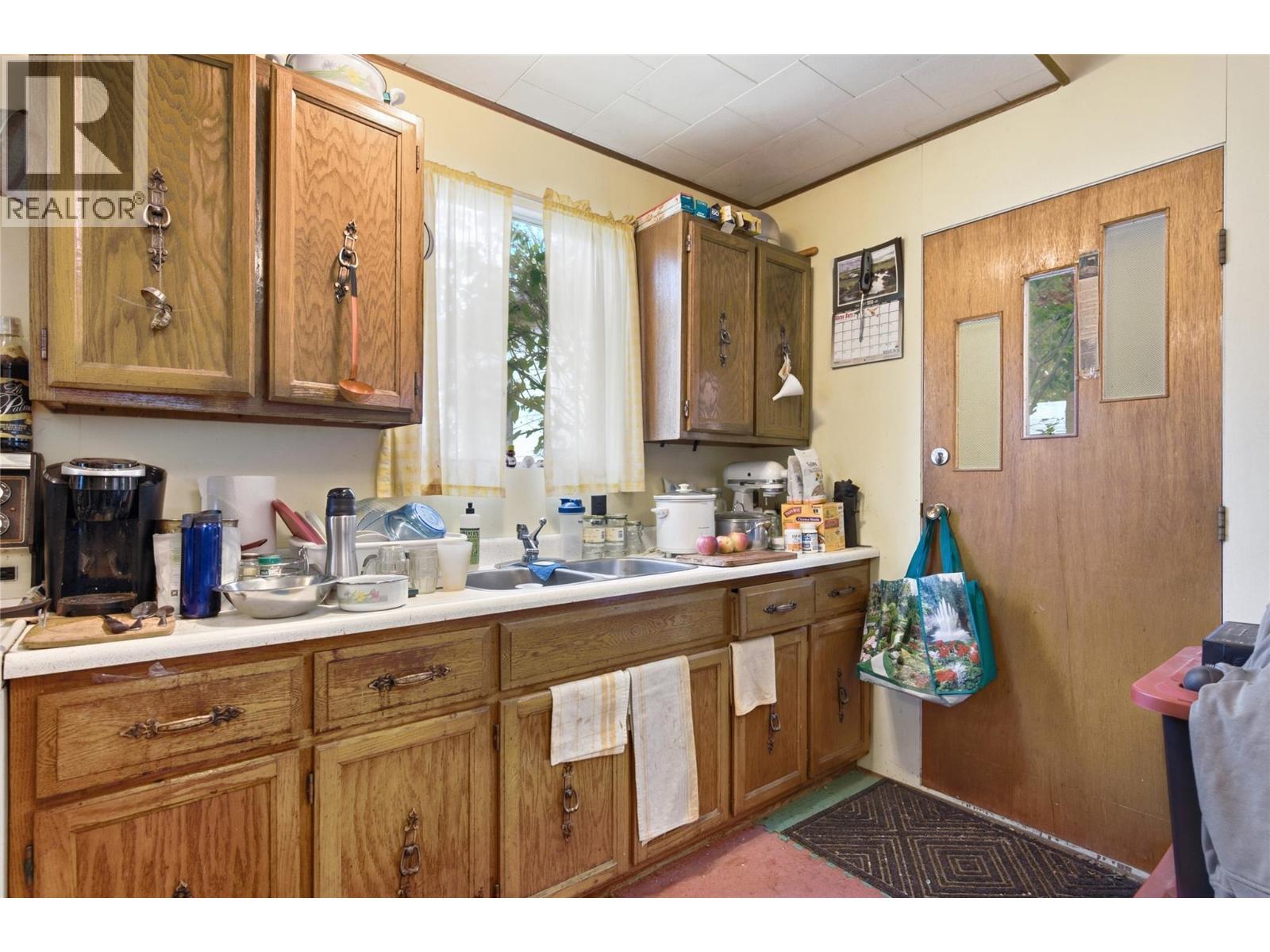 Residential in Ashcroft 4