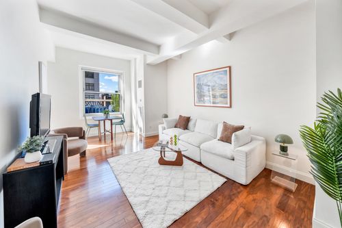 1907-88 Greenwich St, New York, NY, 10006-2240 | Card Image