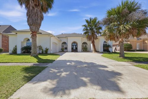 4600 Glenfield Dr, Houma, LA, 70360-8154 | Card Image