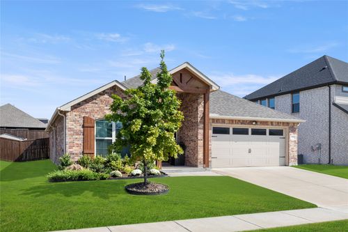 129 Braves Way, Lavon, TX, 75166-4701 | Card Image