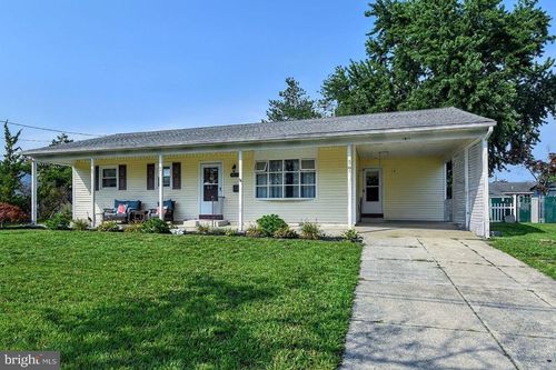 1411 Massachusetts Ave, Somers Point, NJ, 08244-1329 | Card Image