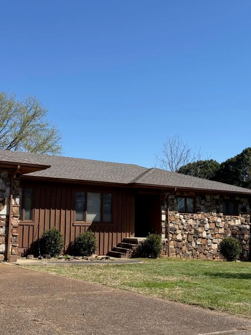 601 Hillview Dr, Paragould, AR, 72450-9573 | Card Image