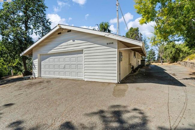 2592 Caballo Ranchero Dr, House other with 4 bedrooms, 2 bathrooms and 2 parking in Diablo CA | Image 29
