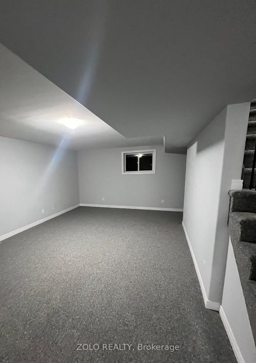 48 York Dr, Peterborough, ON, K9K0H1 | Card Image