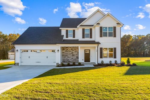 130 Surles Rd, Benson, NC, 27504-7920 | Card Image