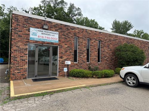 2614 Nw Woodland Road, Riverside, MO, 64150 | Card Image