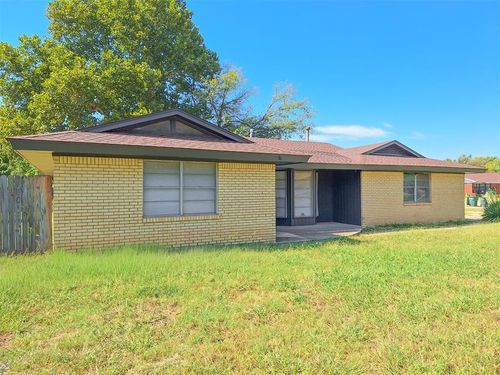1017 Howard Drive, Del City, OK, 73115 | Card Image