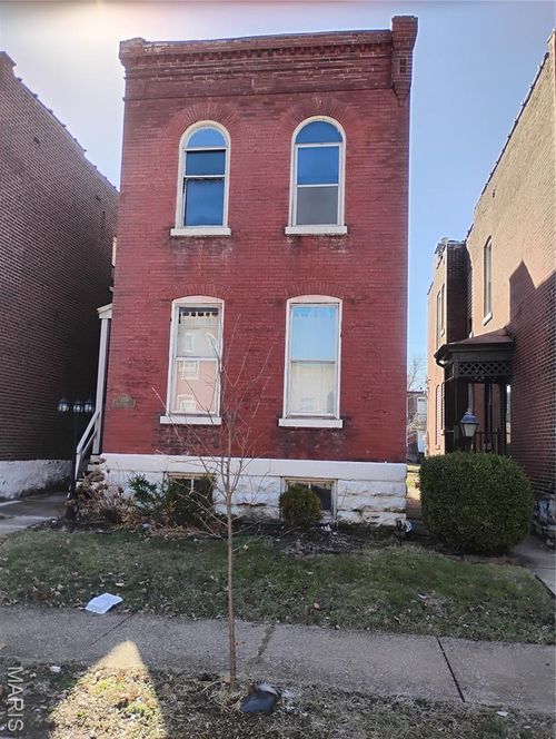 3206 Dakota St, Saint Louis, MO, 63111-1229 | Card Image