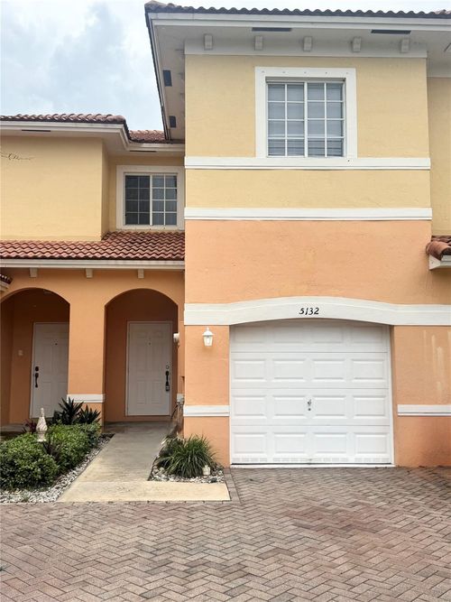 67-5132 Se Mariner Garden Cir, Stuart, FL, 34997-2177 | Card Image