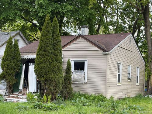 15087 Dacosta St, Detroit, MI, 48223-1830 | Card Image