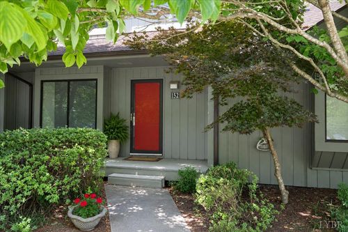 152 Sunset Ridge Rd, Forest, VA, 24551-1919 | Card Image
