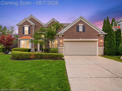 24307 Padstone Dr, South Lyon, MI, 48178-8310 | Card Image