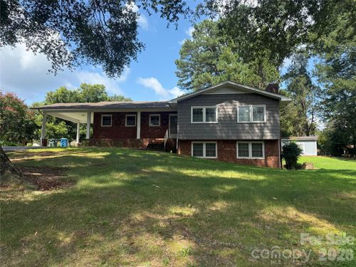 150 Magnolia Cir, Salisbury, NC, 28147-8005 | Card Image
