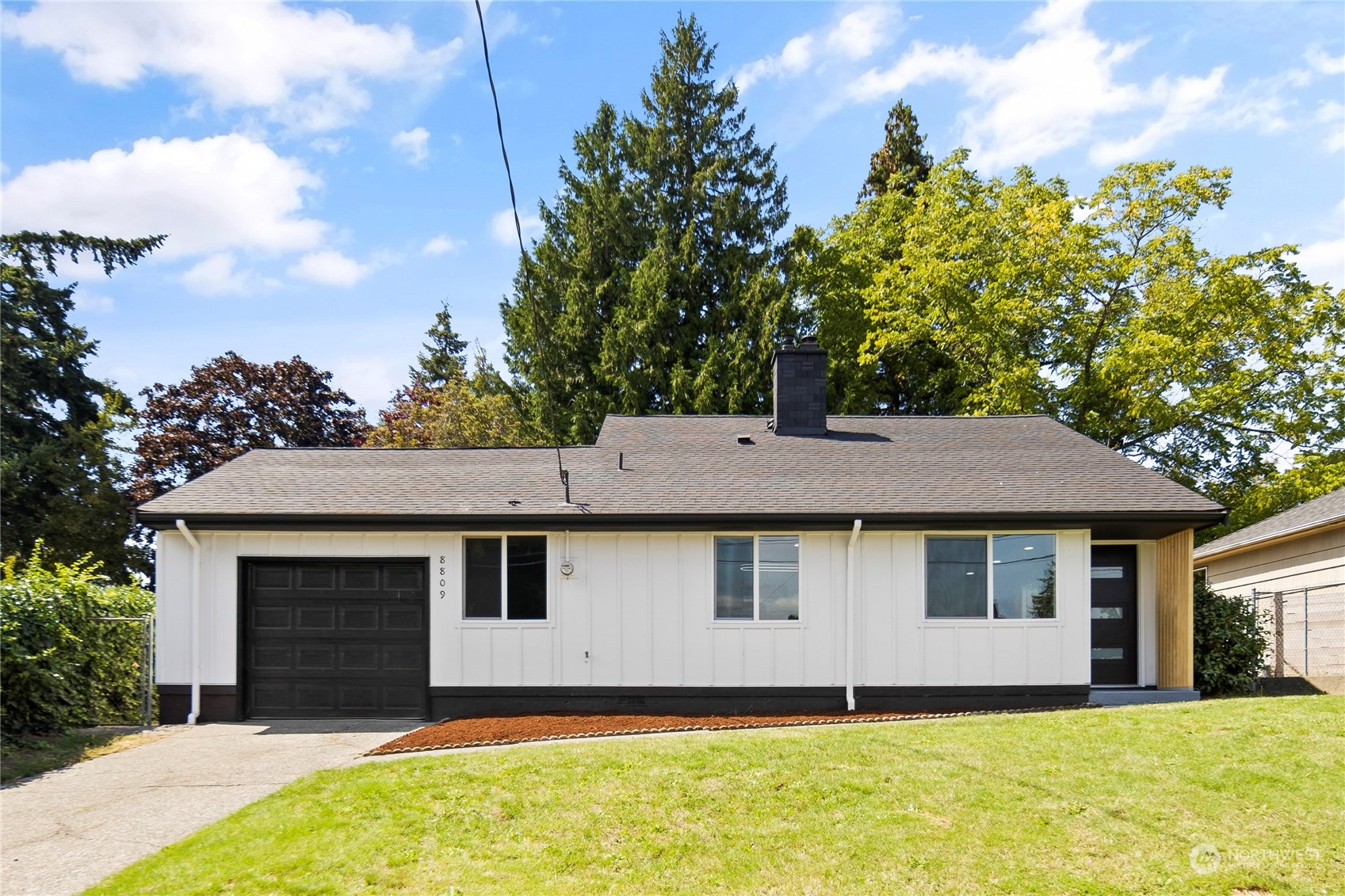 13th Ave, Seattle, WA 98106