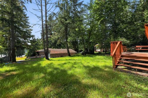 819 E Madrona Blvd Nw, Lakebay, WA, 98349-8161 | Card Image