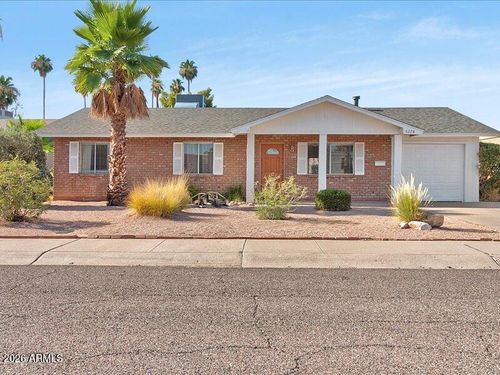8226 E Plaza Ave, Scottsdale, AZ, 85250-7350 | Card Image