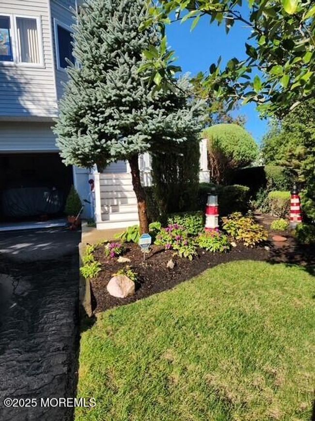 2306 - 236 Azalea Ct, Condo with 3 bedrooms, 3 bathrooms and 4 parking in Toms River NJ | Image 9