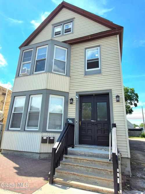 2-445 5th Ave, Troy, NY, 12182-2904 | Card Image