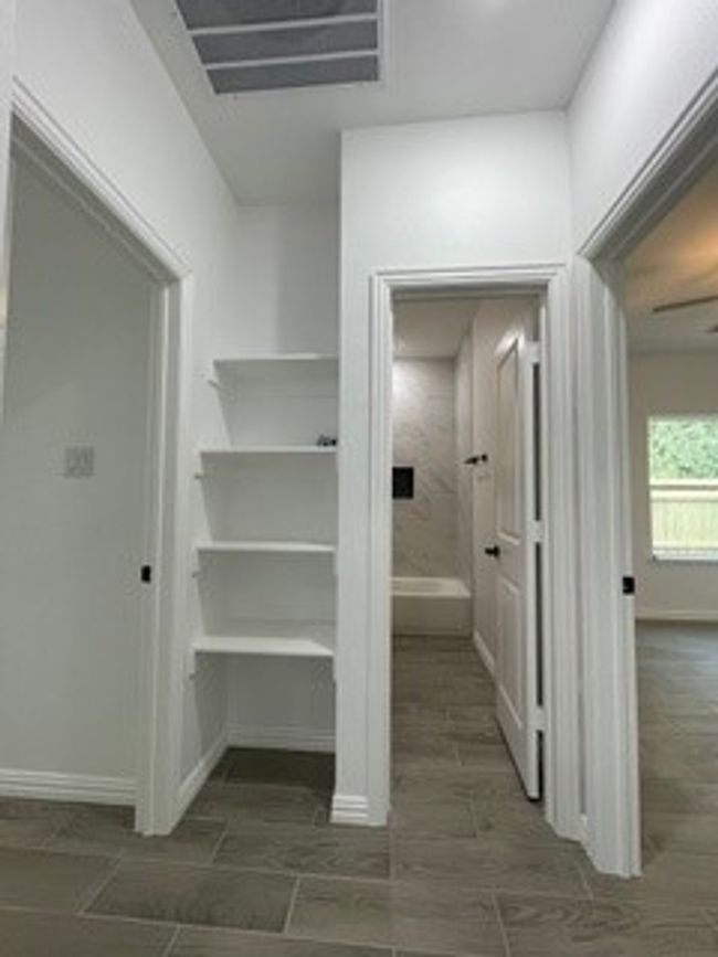 4804 Fitzhugh Ave, House other with 3 bedrooms, 2 bathrooms and null parking in Fort Worth TX | Image 9
