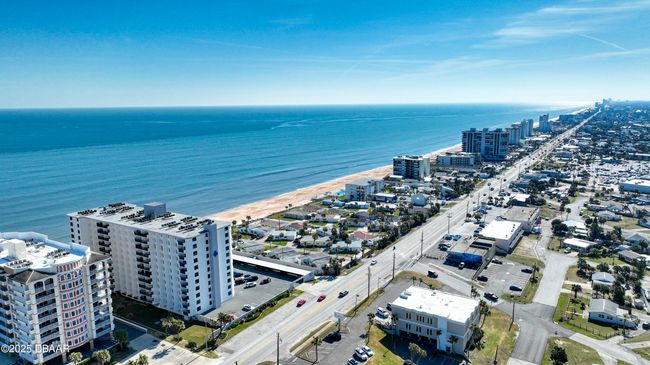 APT-1010 - 1415 Ocean Shore Blvd, Condo with 2 bedrooms, 2 bathrooms and null parking in ORMOND BEACH FL | Image 49