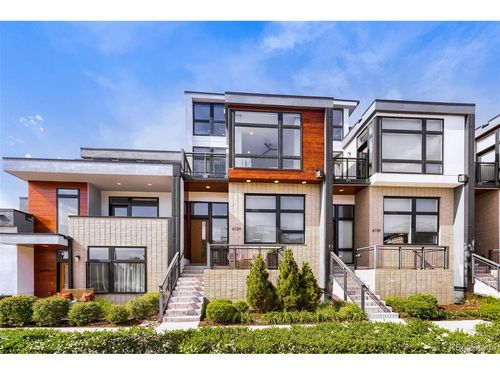 6729 E Lowry Blvd, Denver, CO, 80230-6732 | Card Image