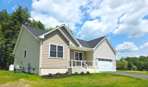 31 High Bluff, Belchertown, MA, 01007 | Card Image