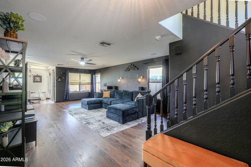 731 E Reflection Pl, Chandler, AZ, 85286-4282 | Card Image