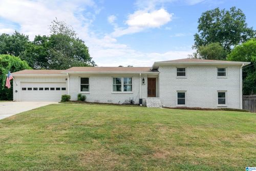 3529 Laurel View Rd, HOOVER, AL, 35216-3825 | Card Image