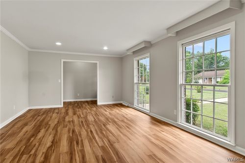 243 Cedar Crst, Tuscaloosa, AL, 35401-3253 | Card Image