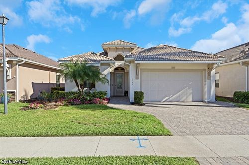 1589 Serrano Cir, NAPLES, FL, 34105-4955 | Card Image