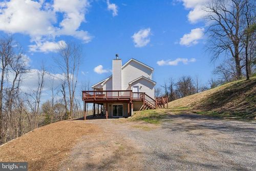 21 Zinn Way, LINDEN, VA, 22642-5607 | Card Image