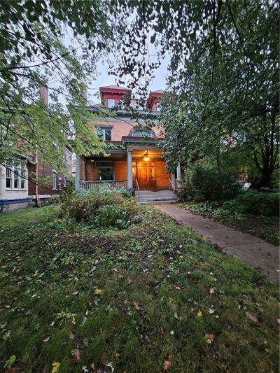 Rain garden in front yard | Image 2